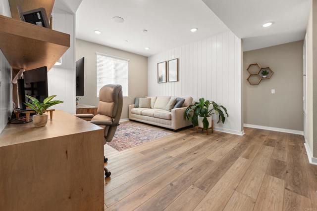 13085 Olympus Circle 1, Poway, CA 92064