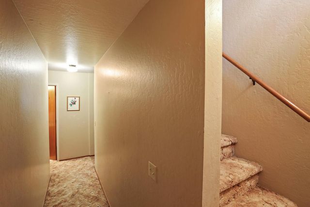 25489 Bambi Ln, Long Barn, CA 95335