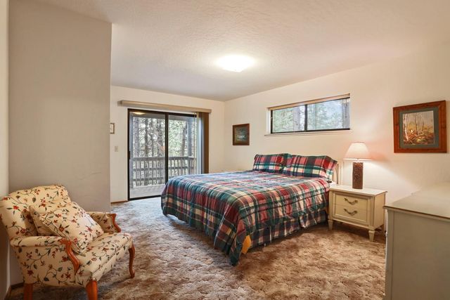 25489 Bambi Ln, Long Barn, CA 95335