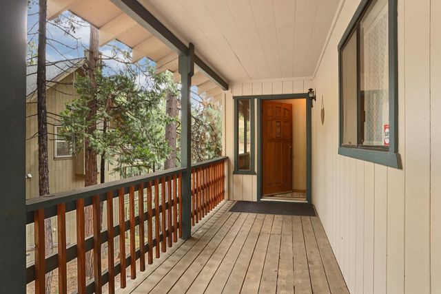 25489 Bambi Ln, Long Barn, CA 95335