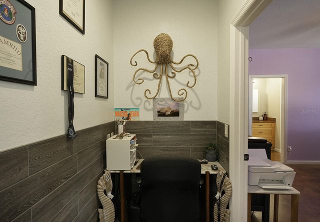 12119 MURRAY AVENUE, Seminole, FL 33778