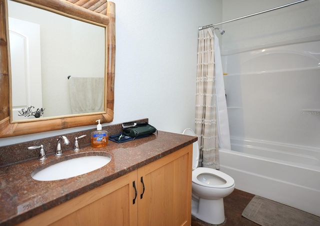 12119 MURRAY AVENUE, Seminole, FL 33778