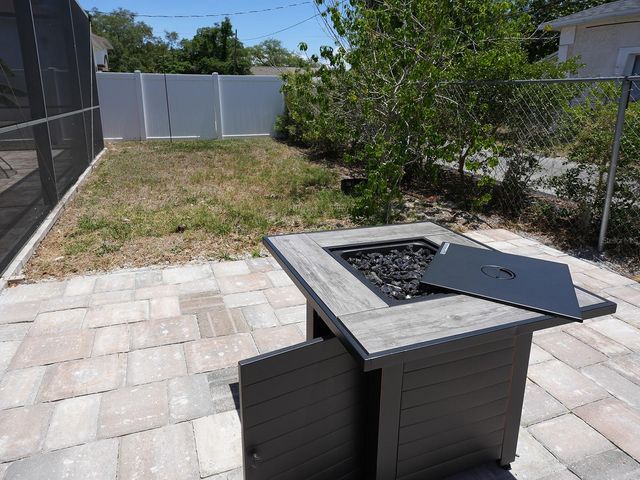 12119 MURRAY AVENUE, Seminole, FL 33778