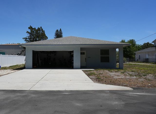 12119 MURRAY AVENUE, Seminole, FL 33778