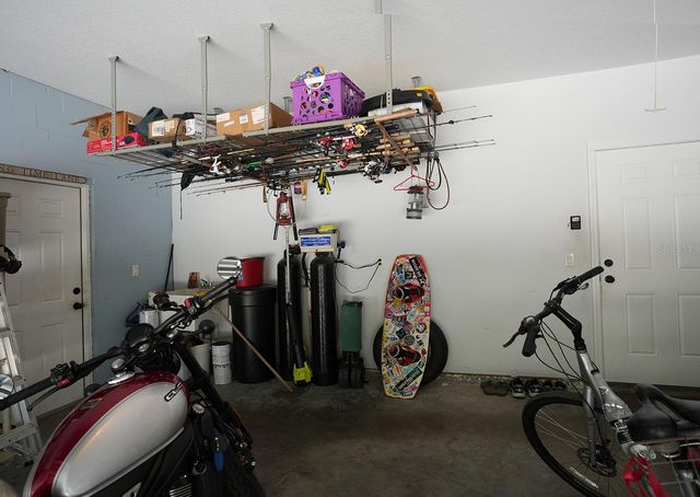 12119 MURRAY AVENUE, Seminole, FL 33778