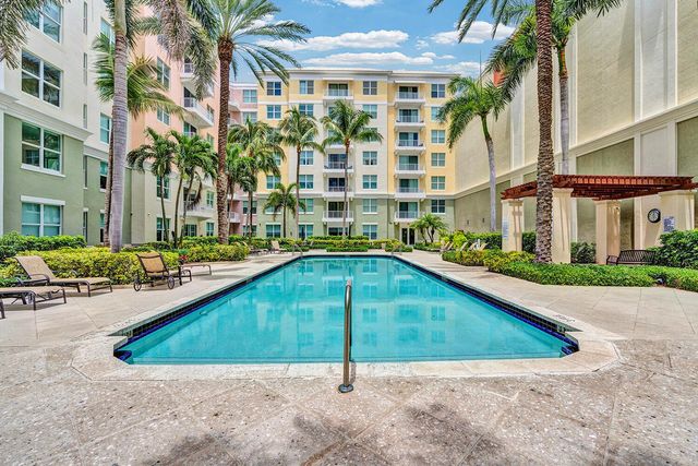 802 W Windward Way 217, Lantana, FL 33462