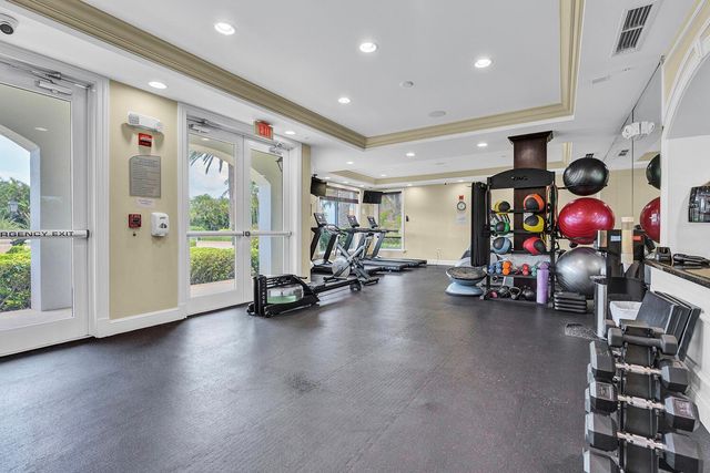 802 W Windward Way 217, Lantana, FL 33462