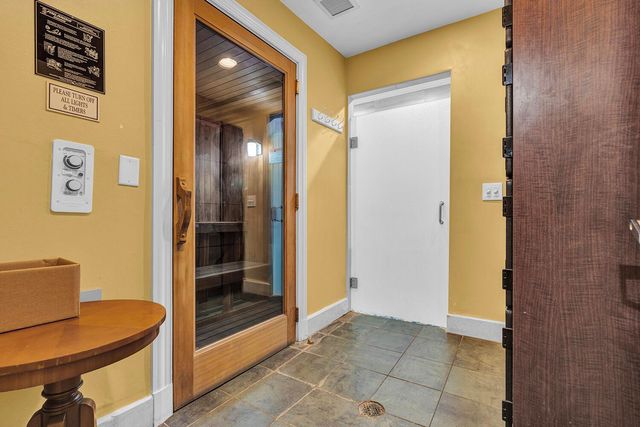 802 W Windward Way 217, Lantana, FL 33462