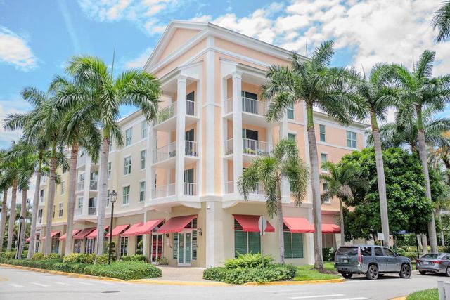 802 W Windward Way 217, Lantana, FL 33462
