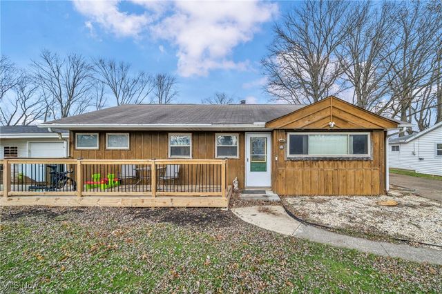 113 Coronado Court, Elyria, OH 44035