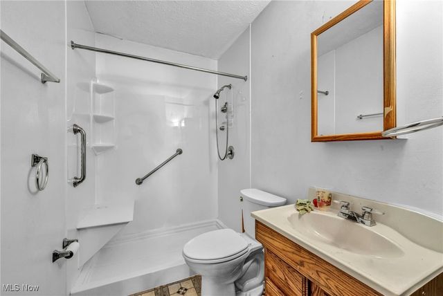 113 Coronado Court, Elyria, OH 44035