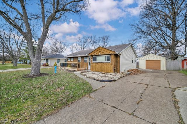 113 Coronado Court, Elyria, OH 44035
