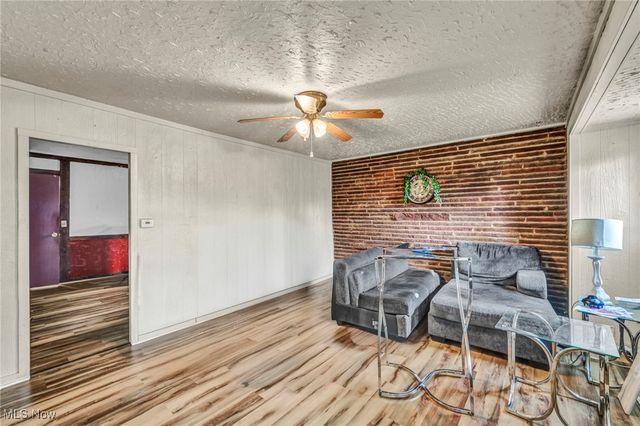 113 Coronado Court, Elyria, OH 44035