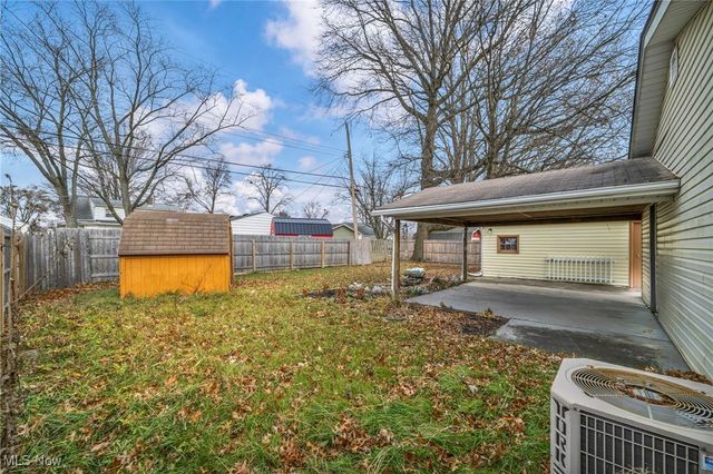 113 Coronado Court, Elyria, OH 44035