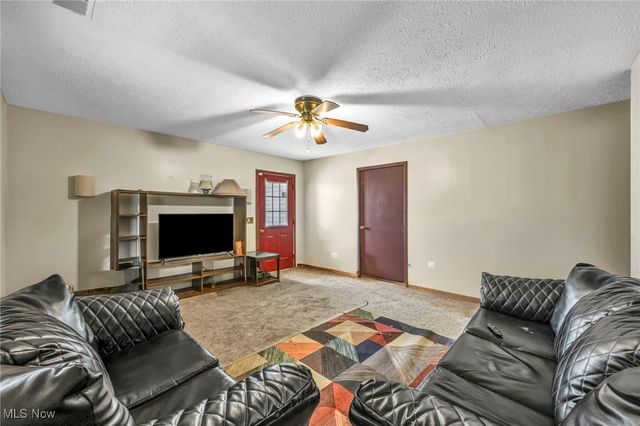 113 Coronado Court, Elyria, OH 44035