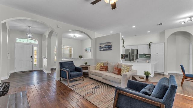 6371 ALAMANDA HILLS DRIVE, Lakeland, FL 33813