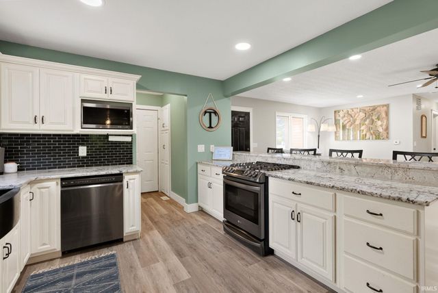 515 Meadow Lane, Ossian, IN 46777