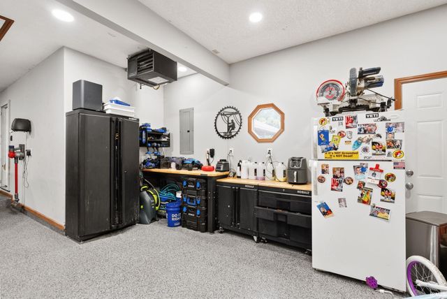 515 Meadow Lane, Ossian, IN 46777