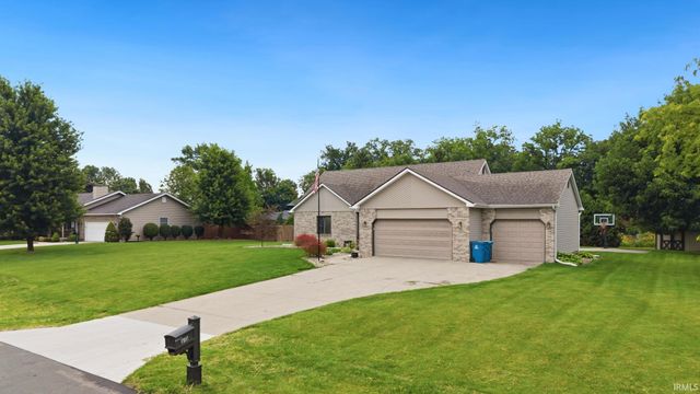 515 Meadow Lane, Ossian, IN 46777