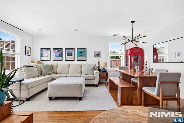 101 Gates J12, Montclair, NJ 07042