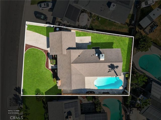 4201 Charter Oaks Avenue, Bakersfield, CA 93309