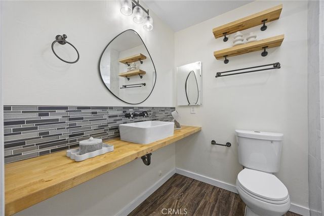 4201 Charter Oaks Avenue, Bakersfield, CA 93309