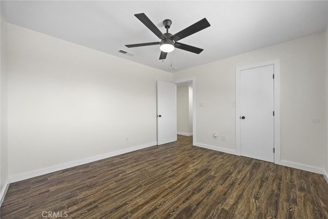 4201 Charter Oaks Avenue, Bakersfield, CA 93309