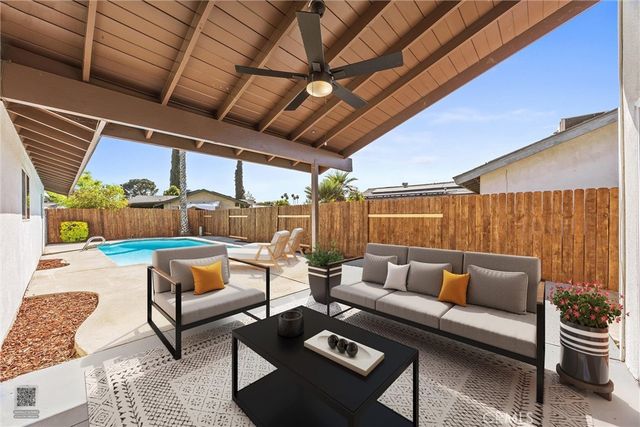 4201 Charter Oaks Avenue, Bakersfield, CA 93309