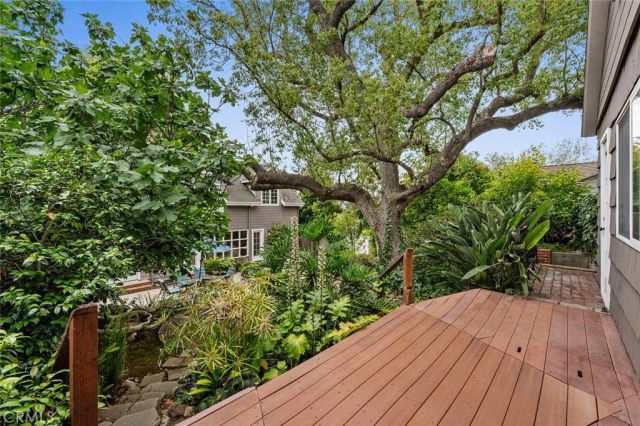 155 W Grandview, Sierra Madre, CA 91024