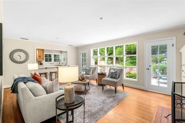 155 W Grandview, Sierra Madre, CA 91024