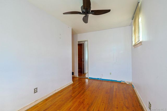 877 E 223rd Street, Bronx, NY 10466