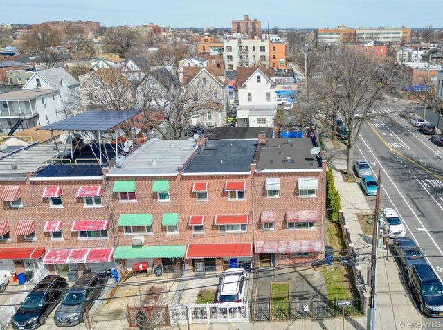 877 E 223rd Street, Bronx, NY 10466