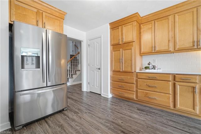 1620 Lockridge CT, Virginia Beach, VA 23454