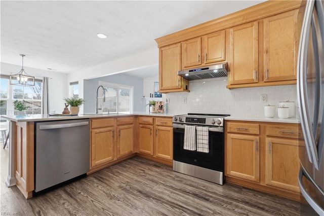 1620 Lockridge CT, Virginia Beach, VA 23454