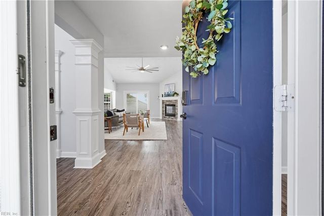 1620 Lockridge CT, Virginia Beach, VA 23454