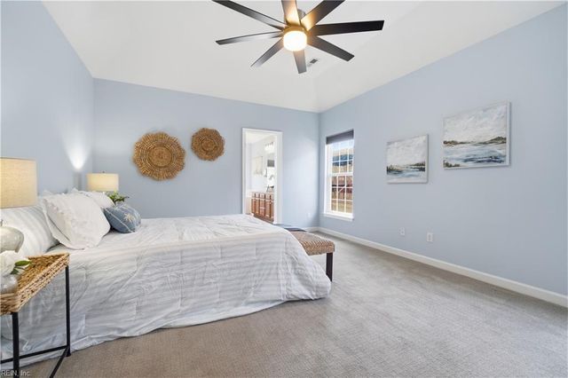 1620 Lockridge CT, Virginia Beach, VA 23454