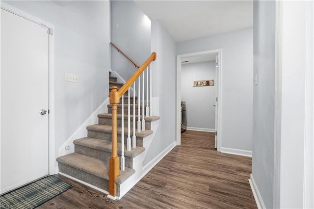 1620 Lockridge CT, Virginia Beach, VA 23454