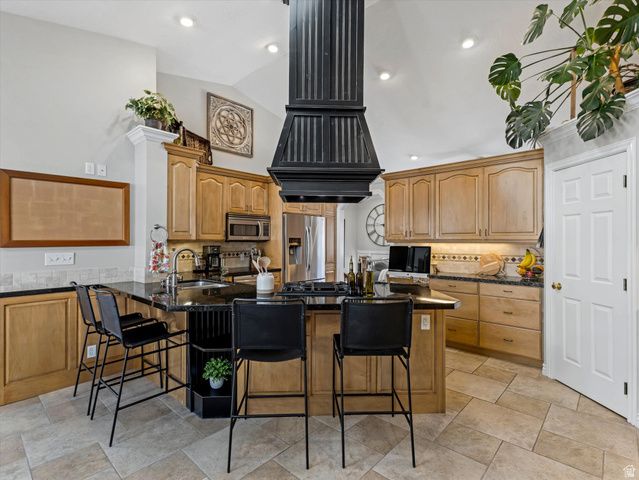 9714 S 575 E, Sandy, UT 84070
