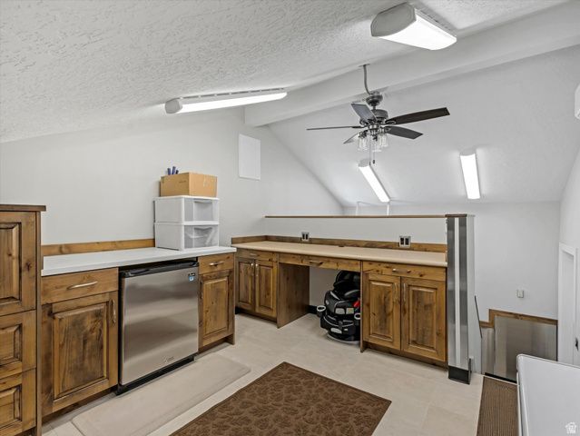 9714 S 575 E, Sandy, UT 84070