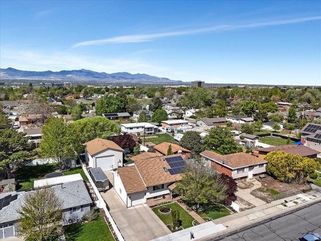 9714 S 575 E, Sandy, UT 84070