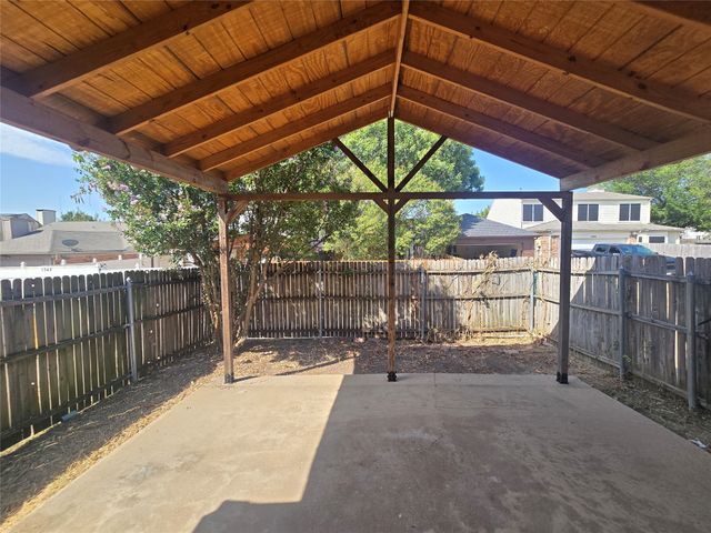 1545 Tuley Street, Cedar Hill, TX 75104