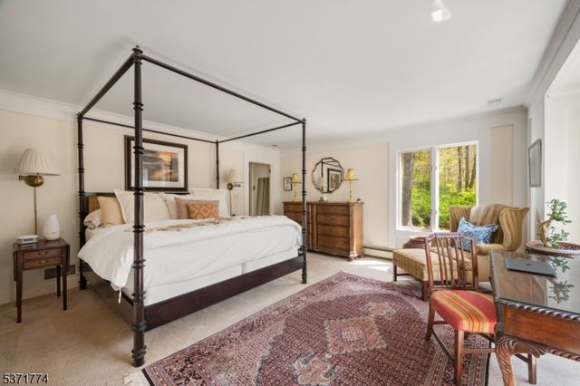 50 Hidden Valley Rd, Far Hills Boro, NJ 07931