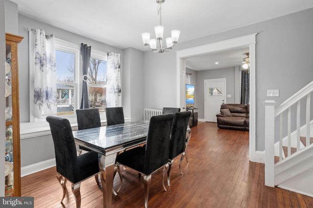 22 LEXINGTON AVE, Lansdowne, PA 19050