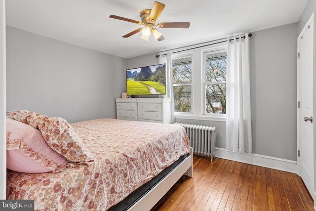 22 LEXINGTON AVE, Lansdowne, PA 19050