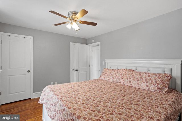 22 LEXINGTON AVE, Lansdowne, PA 19050