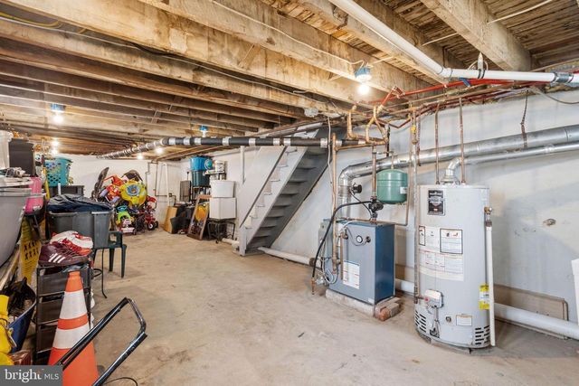 22 LEXINGTON AVE, Lansdowne, PA 19050