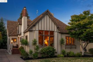 2823 Central Ave, Alameda, CA 94501