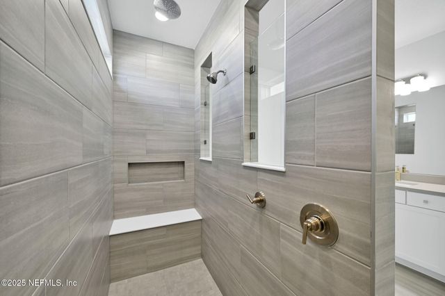 73 HEADSTREAM Drive, St. Johns, FL 32259