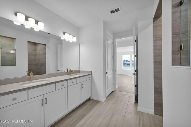 73 HEADSTREAM Drive, St. Johns, FL 32259