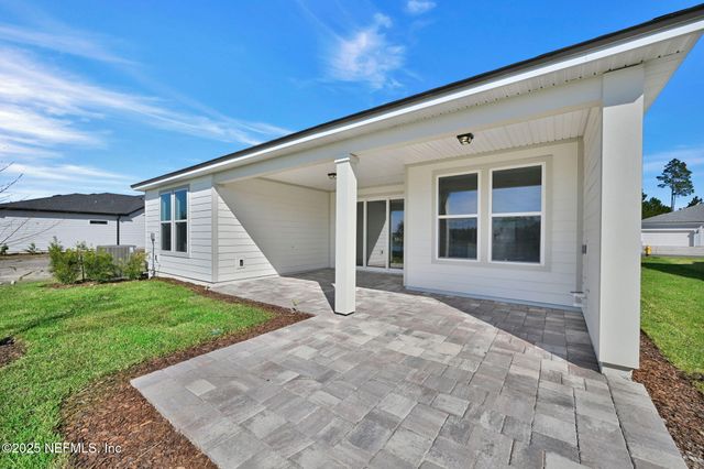 73 HEADSTREAM Drive, St. Johns, FL 32259